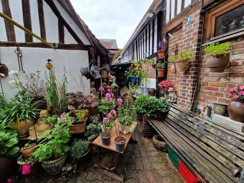 Maison ancienne - 208 m² - 8 pièces