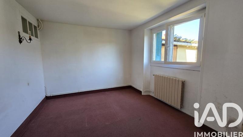 Maison - 99 m² - 5 pièces