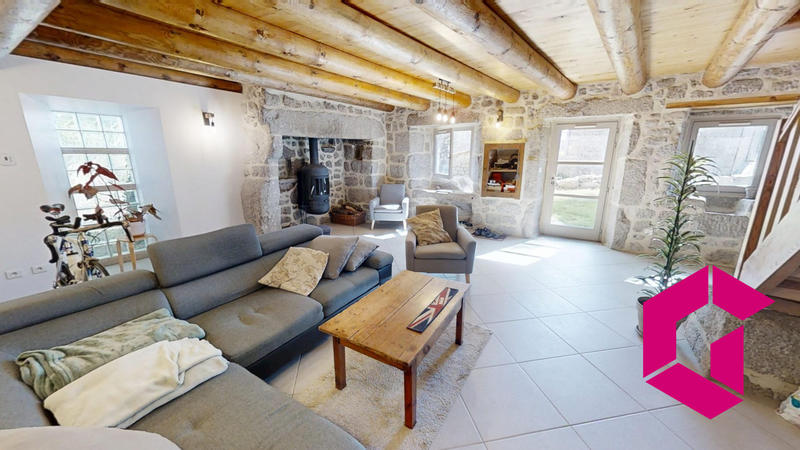 Ferme - 175 m² - 5 pièces