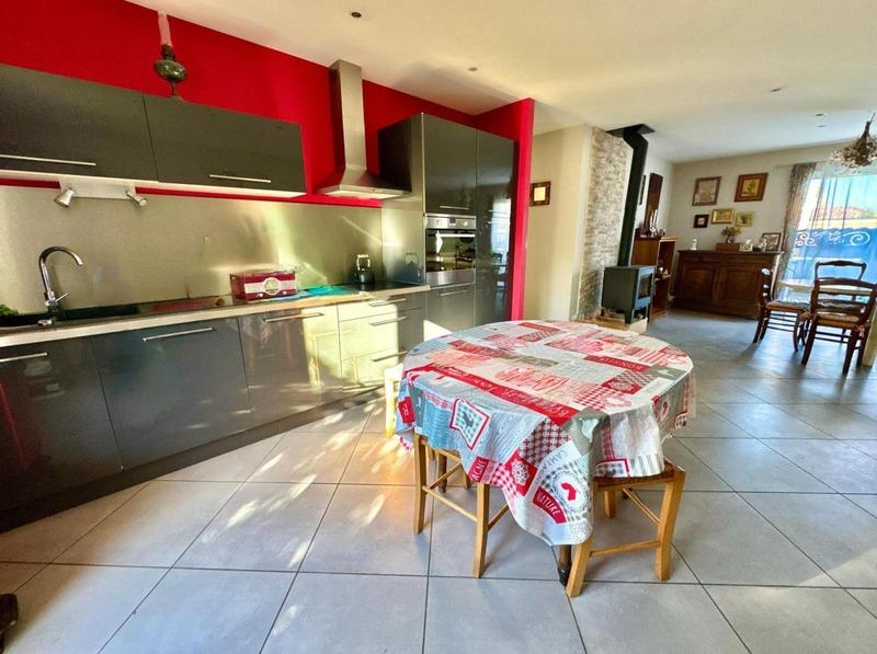 Maison - 127 m² - 5 pièces