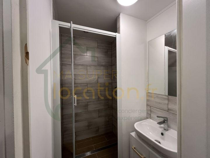 Maison - 146 m² - 8 pièces