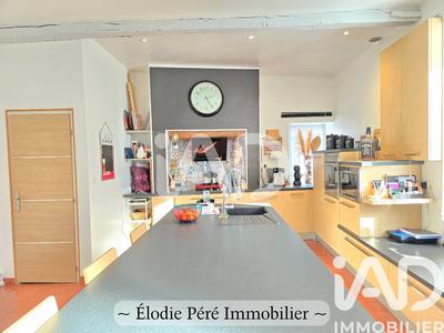 Maison - 300 m² - 10 pièces
