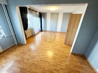 Appartement - 83 m² - 3 pièces
