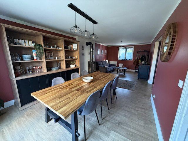 Maison - 85 m² - 4 pièces