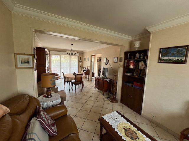 Maison - 172 m² - 4 pièces