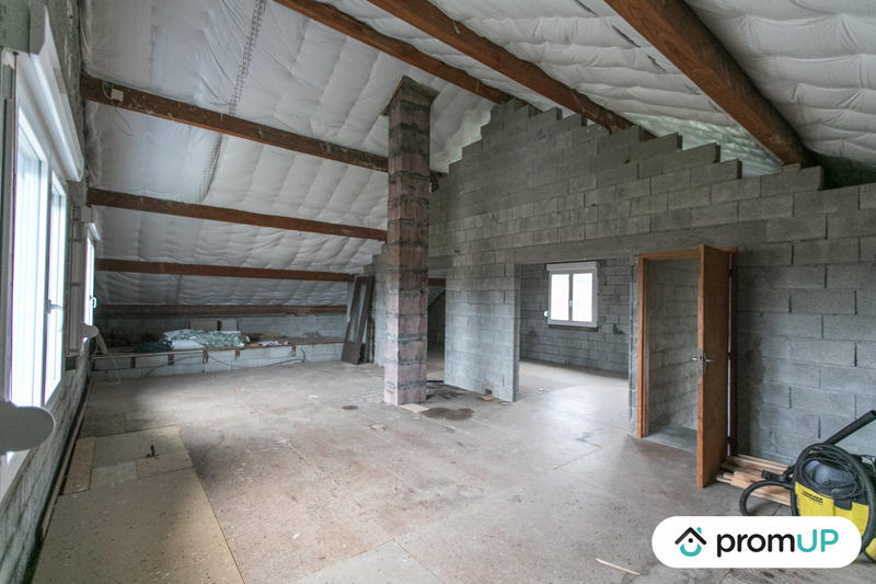 Maison contemporaine - 314 m² - 9 pièces