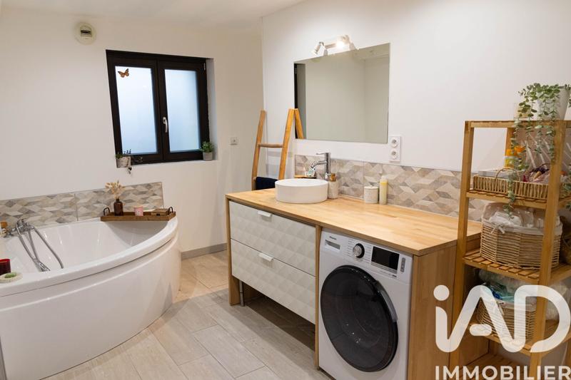 Maison - 174 m² - 7 pièces