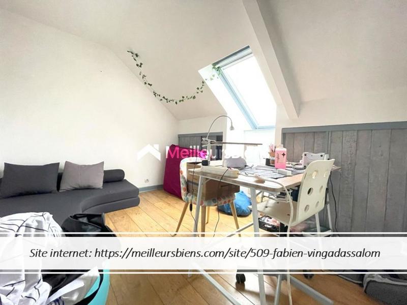 Immeuble - 196 m² - 7 pièces