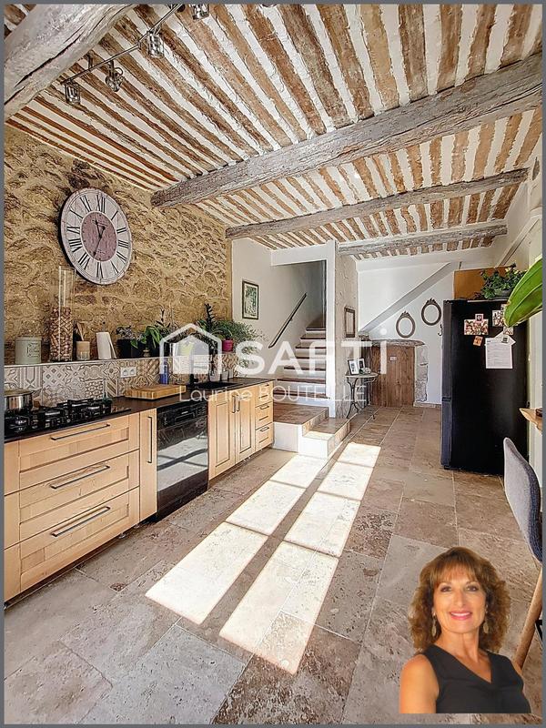 Maison - 193 m² - 6 pièces