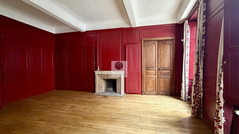 Appartement - 153 m² - 5 pièces