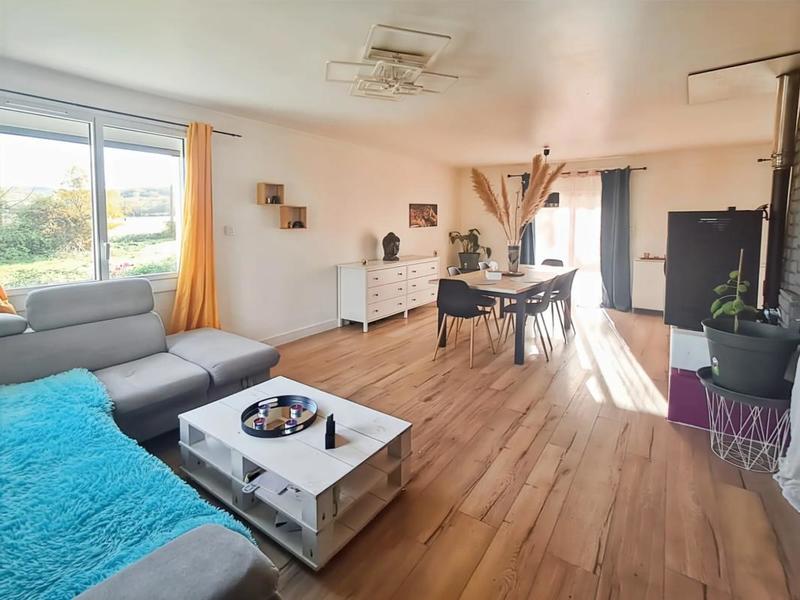 Maison - 105 m² - 4 pièces