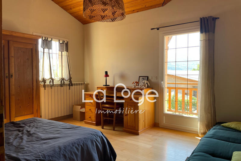 Maison - 224 m² - 7 pièces