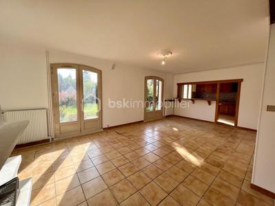 Pavillon - 140 m² - 7 pièces