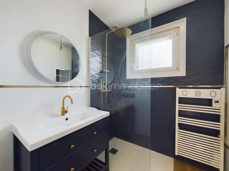 Maison - 136 m² - 7 pièces