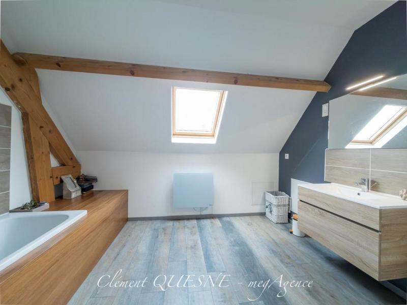 Maison - 120 m² - 4 pièces