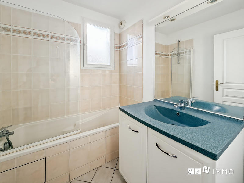 Appartement - 63 m² - 3 pièces