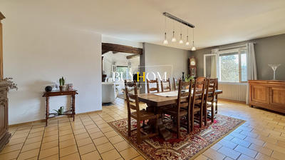 Maison - 145 m² - 4 pièces