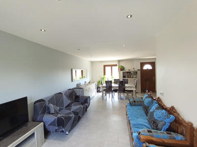 Maison - 92 m² - 6 pièces