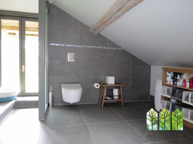 Maison - 170 m² - 6 pièces