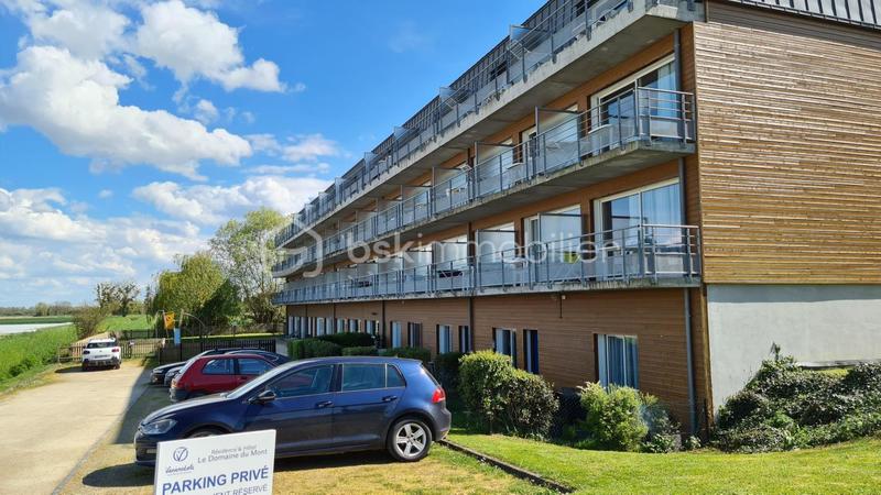 Bureau - 808 m² - 9 pièces