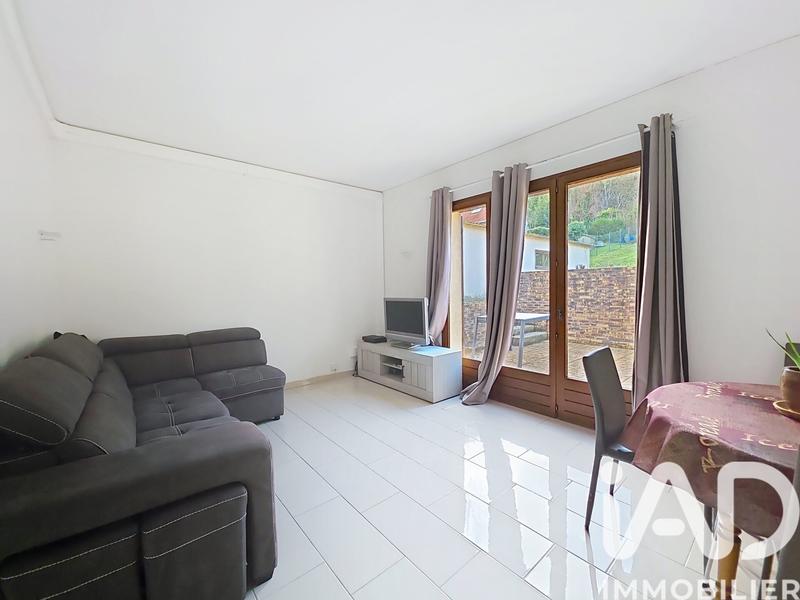 Maison - 110 m² - 6 pièces