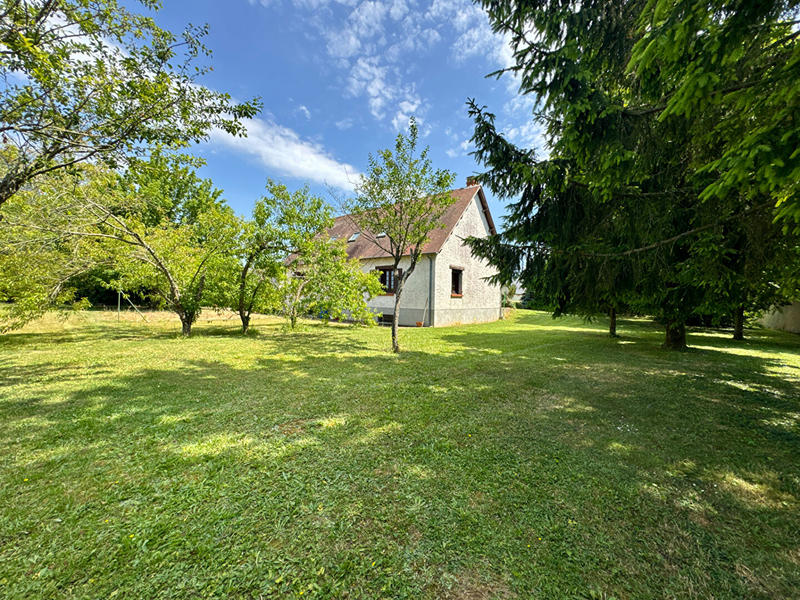 Maison - 186 m² - 6 pièces
