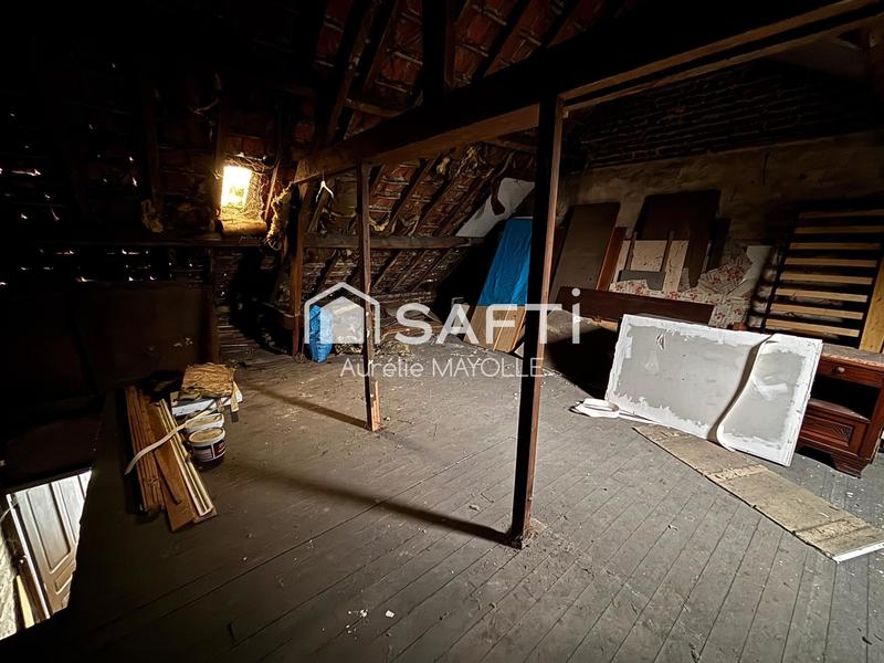 Maison - 99 m² - 5 pièces