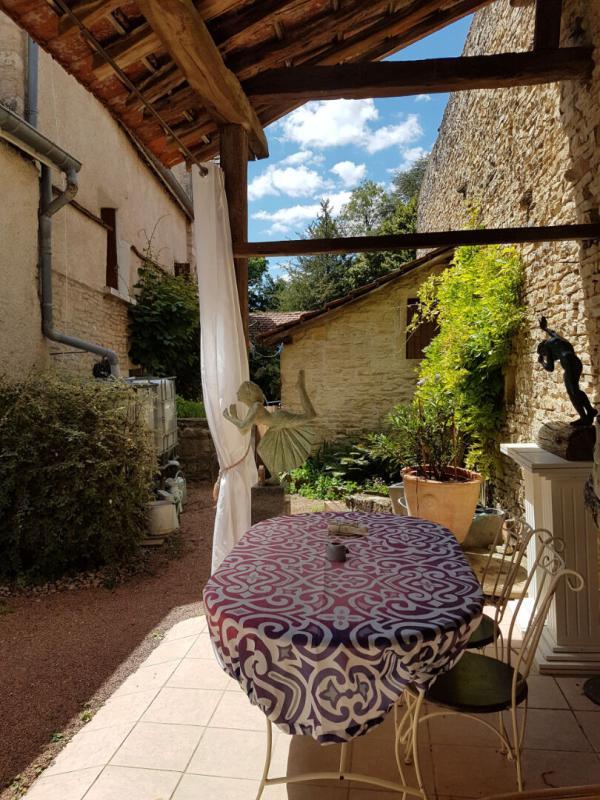 Maison - 230 m² - 9 pièces