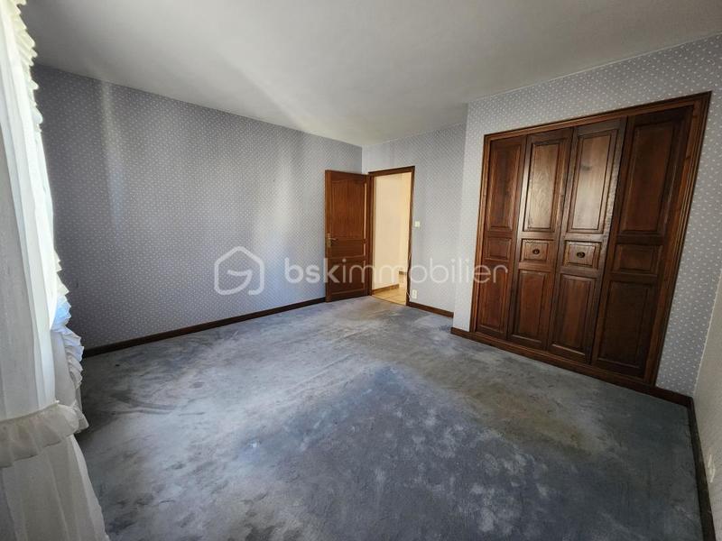 Propriété - 270 m² - 10 pièces