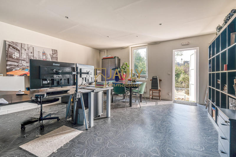 Bureau - 266 m² - 10 pièces