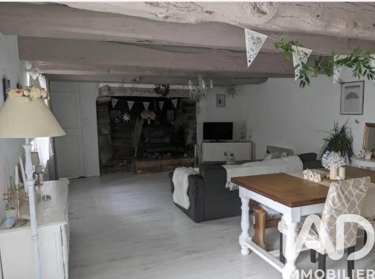 Maison - 162 m² - 5 pièces