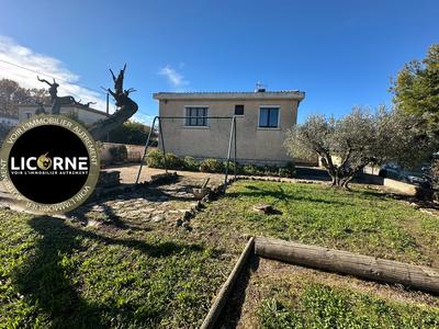 Villa - 90 m² - 4 pièces