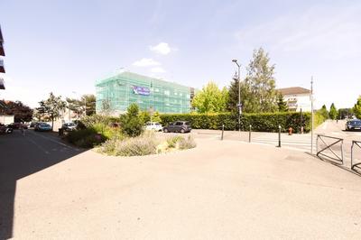 Fonds de commerce - 73 m²