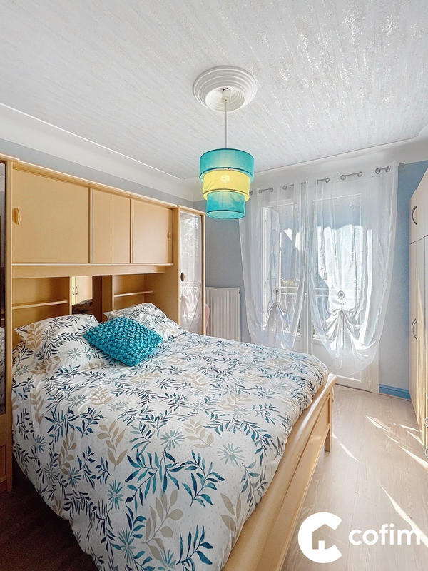 Maison - 132 m² - 7 pièces