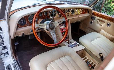 Rolls-Royce Silver Shadow V8