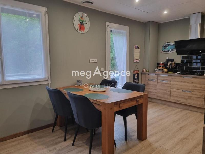 Maison - 133 m² - 6 pièces