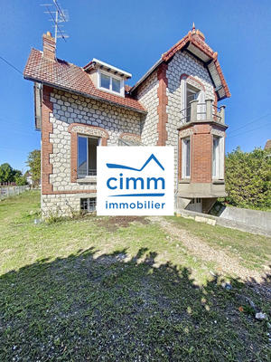 Maison - 83 m² - 5 pièces