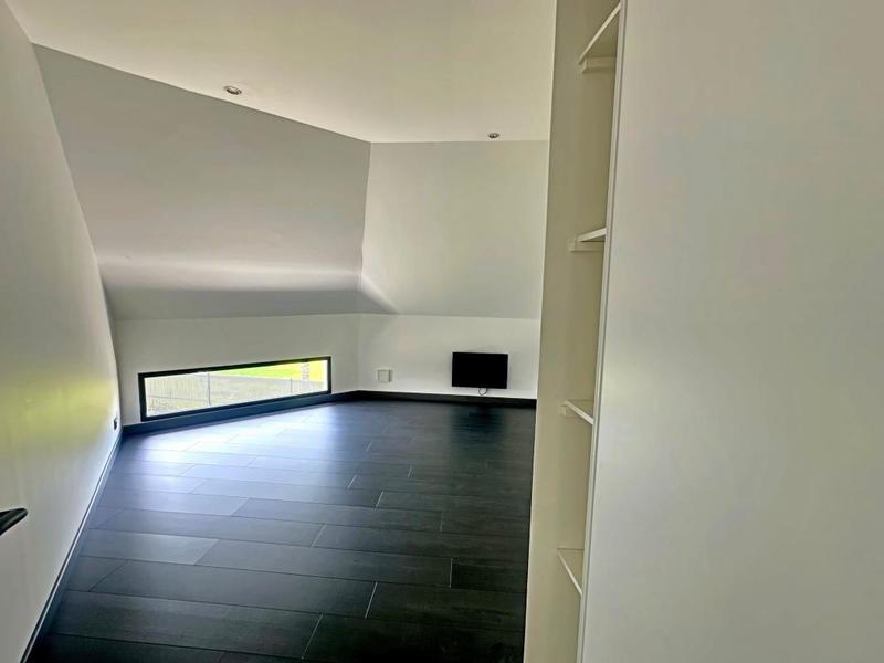 Maison - 115 m² - 4 pièces