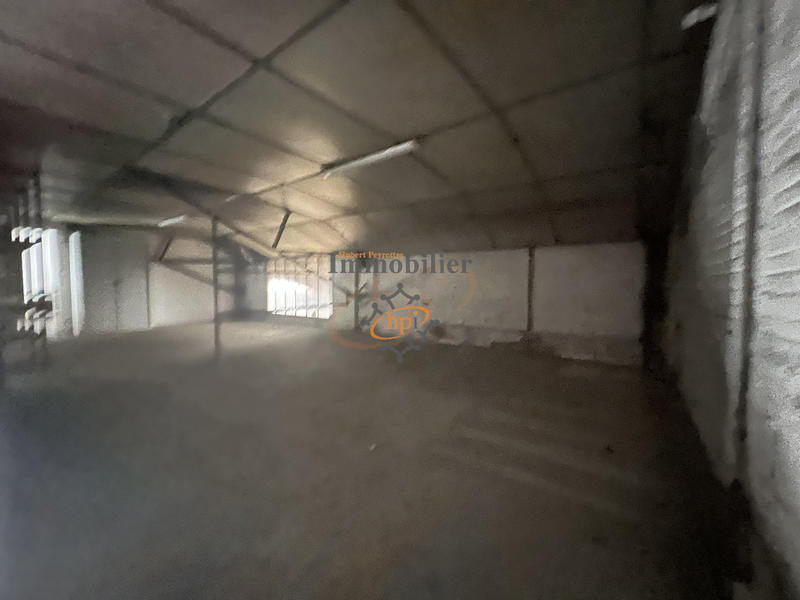 Local commercial - 355 m²