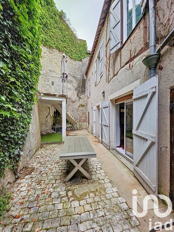 Maison - 147 m² - 7 pièces