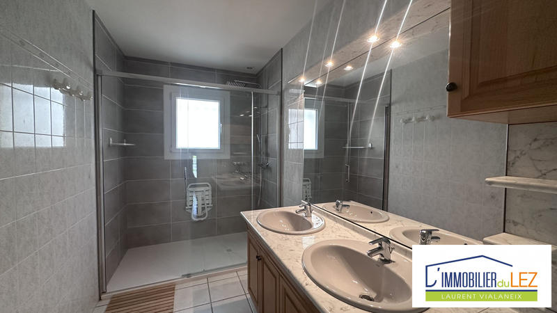 Maison traditionnelle - 121 m² - 5 pièces