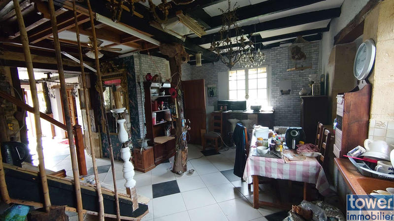 Propriété - 200 m² - 6 pièces