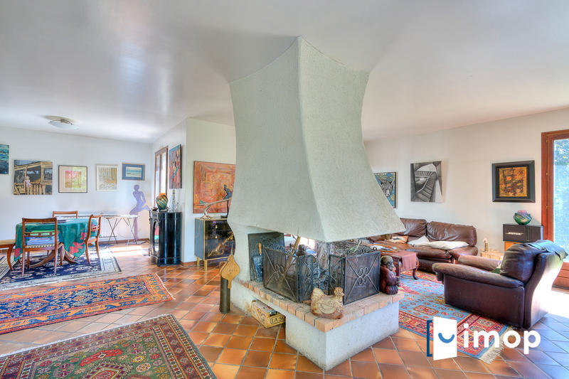 Maison - 189 m² - 6 pièces