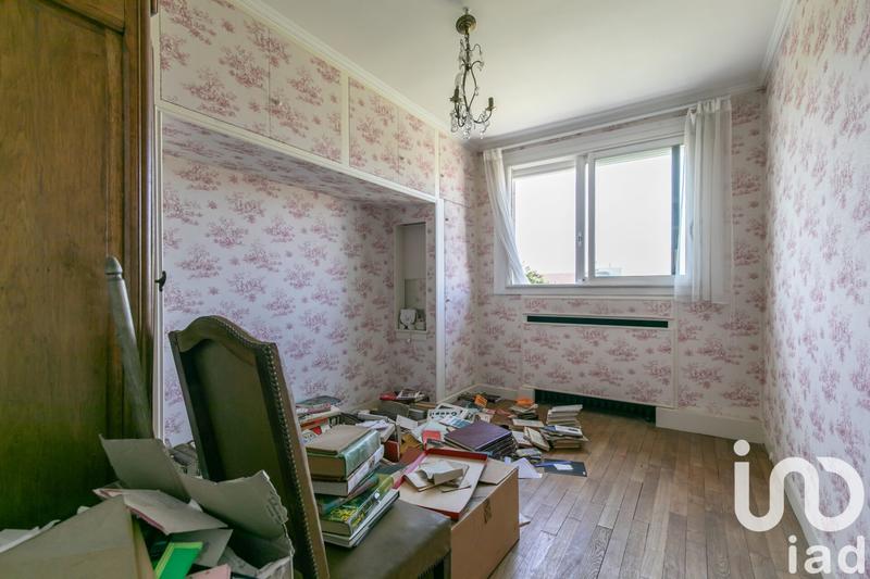 Maison - 230 m² - 12 pièces