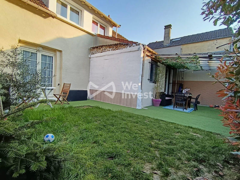 Maison - 200 m² - 8 pièces