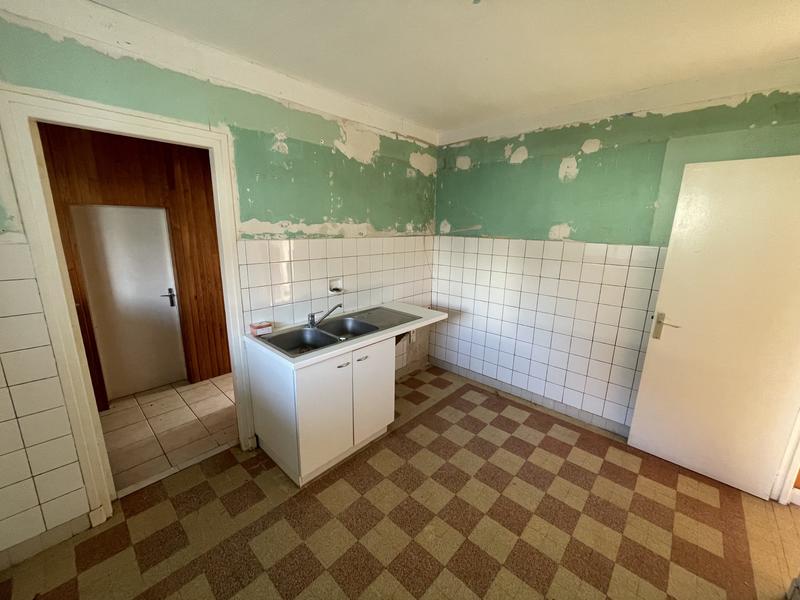 Maison traditionnelle - 76 m² - 4 pièces