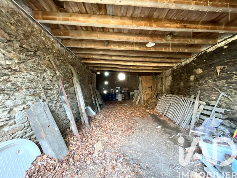 Maison - 470 m² - 12 pièces