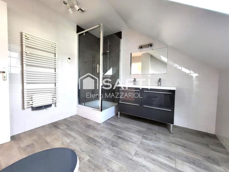 Maison - 148 m² - 7 pièces