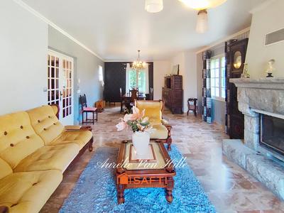 Maison - 152 m² - 4 pièces