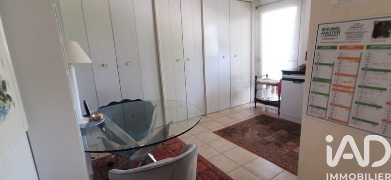 Maison - 215 m² - 5 pièces